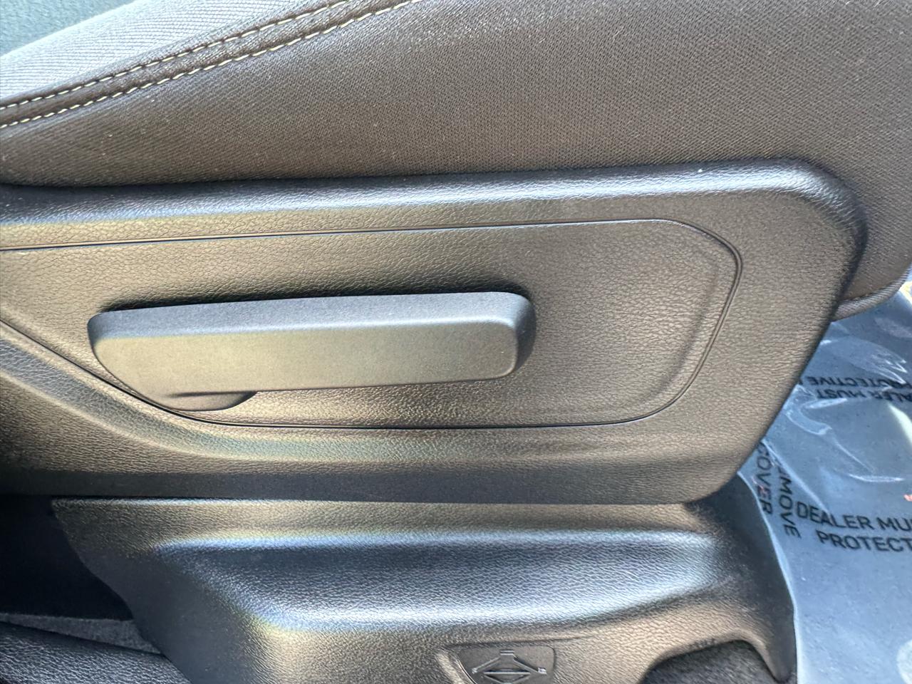 RAM 1500 Big Horn Crew Cab SWB 4WD 2019
