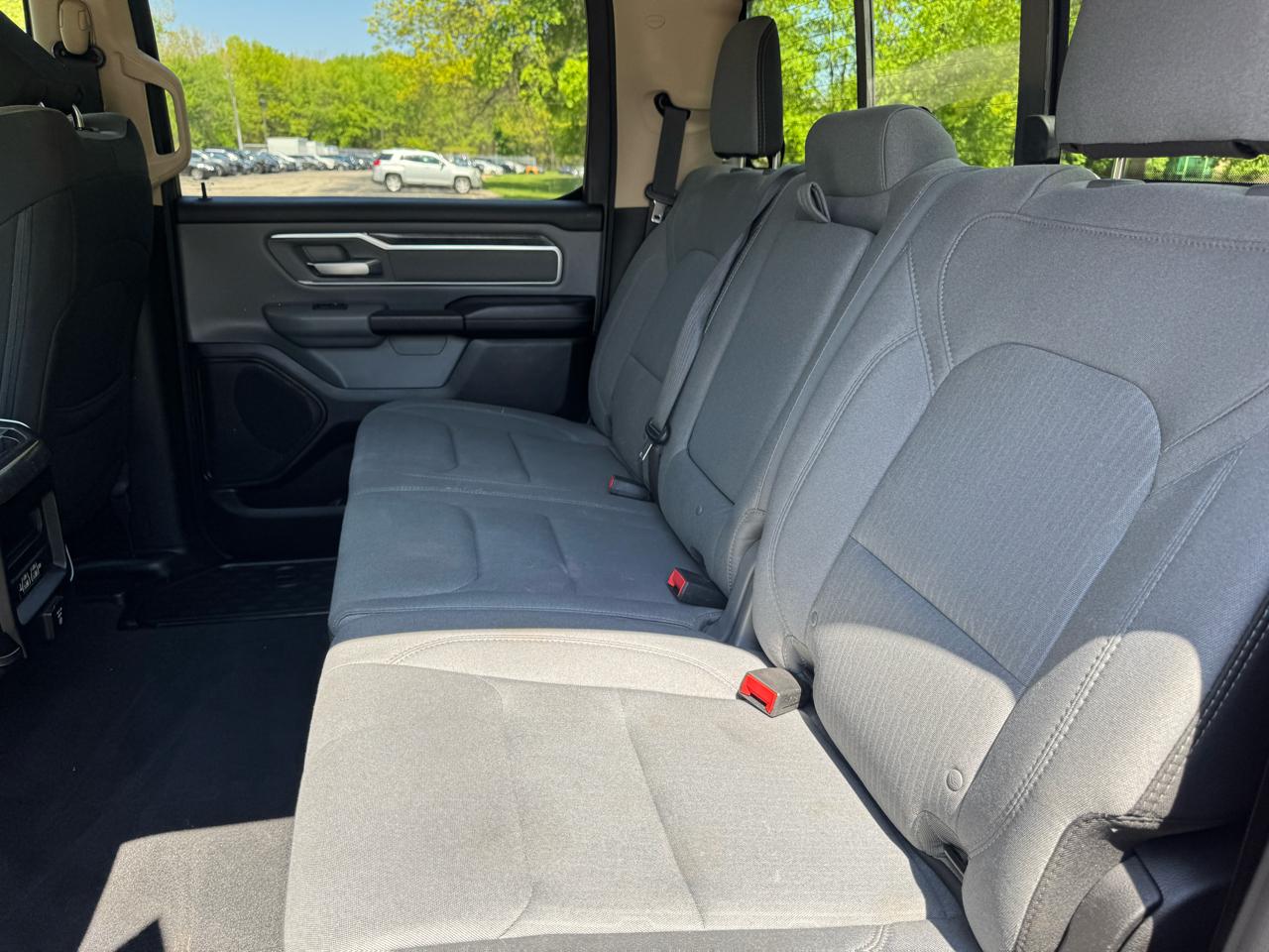 RAM 1500 Big Horn Crew Cab SWB 4WD 2019