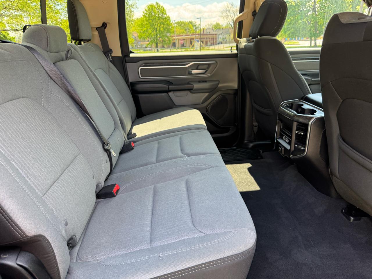 RAM 1500 Big Horn Crew Cab SWB 4WD 2019