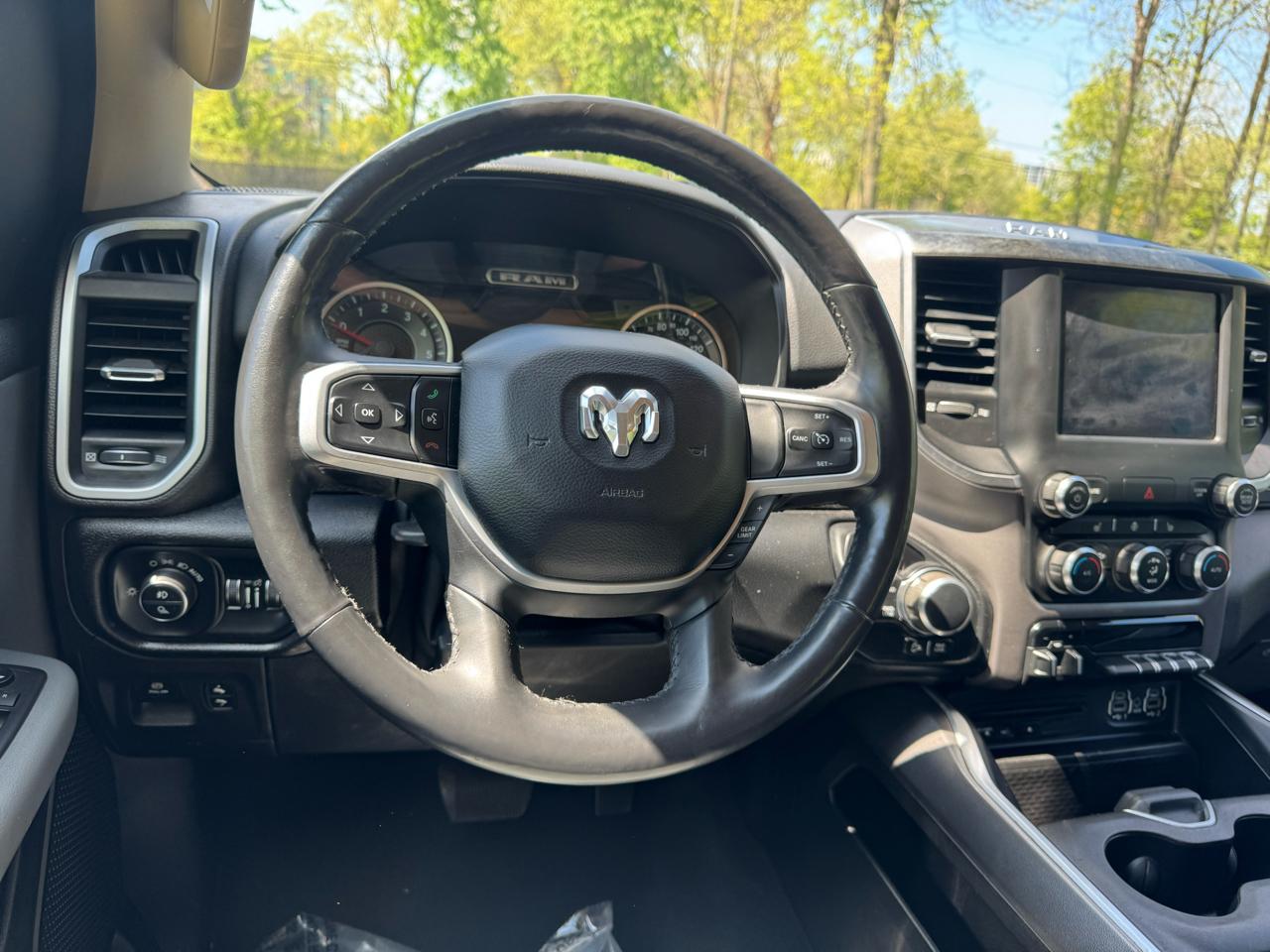 RAM 1500 Big Horn Crew Cab SWB 4WD 2019