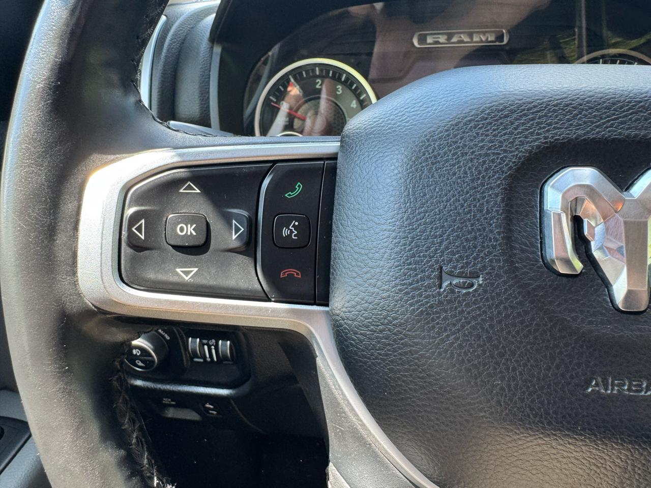 RAM 1500 Big Horn Crew Cab SWB 4WD 2019