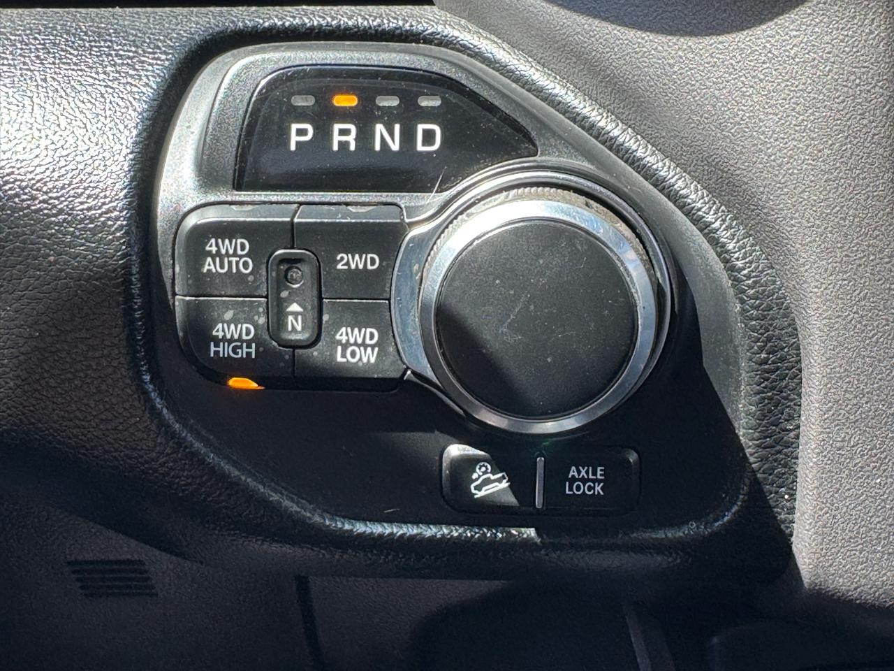 RAM 1500 Big Horn Crew Cab SWB 4WD 2019