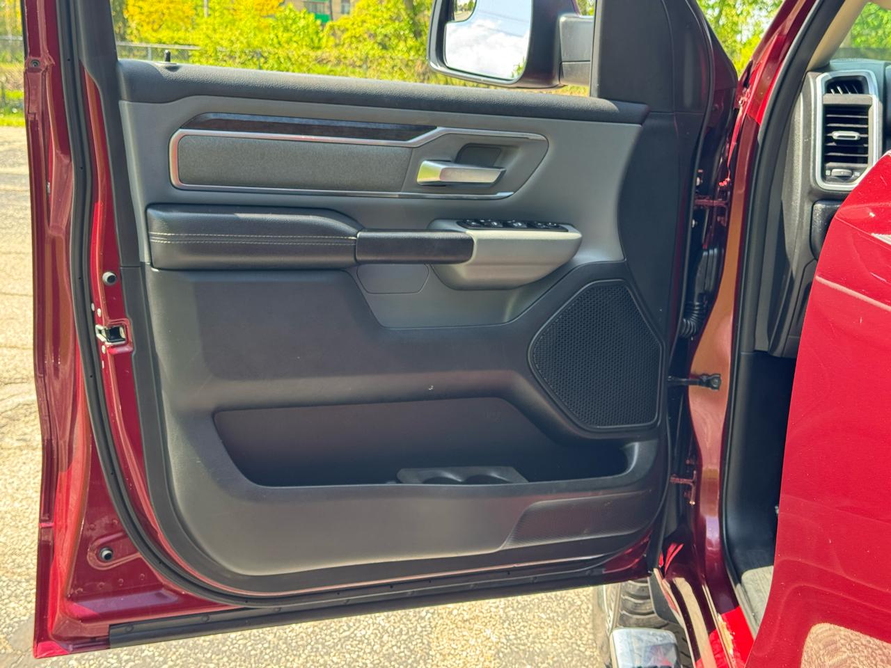 RAM 1500 Big Horn Crew Cab SWB 4WD 2019