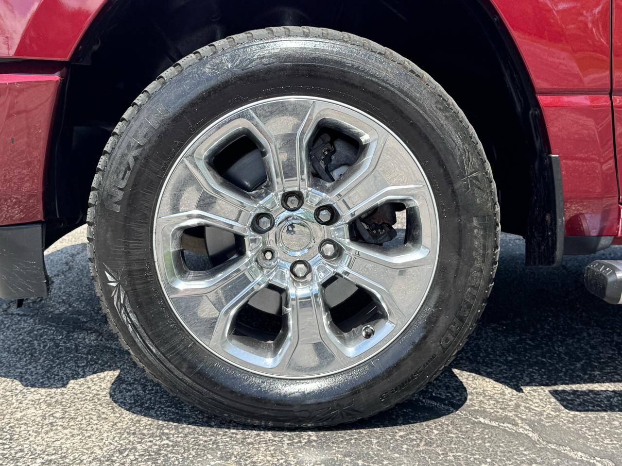 RAM 1500 Big Horn Crew Cab SWB 4WD 2019