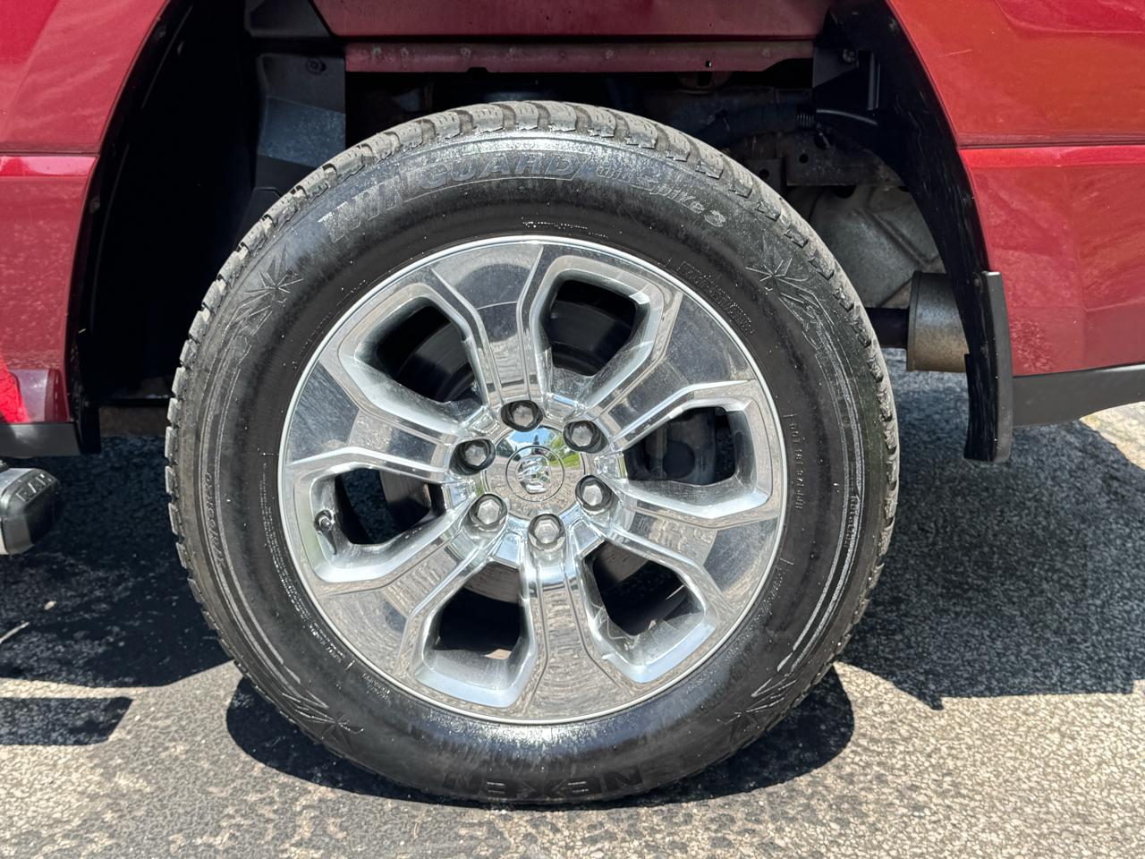 RAM 1500 Big Horn Crew Cab SWB 4WD 2019