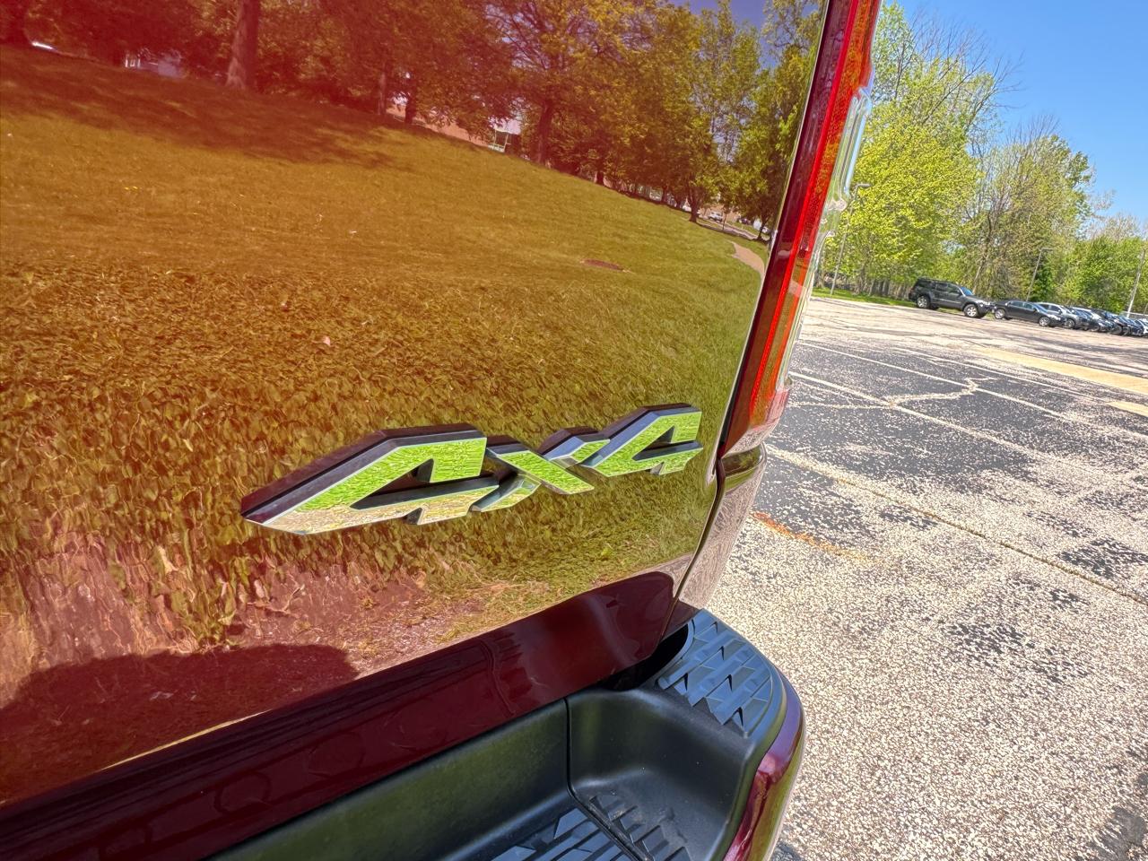 RAM 1500 Big Horn Crew Cab SWB 4WD 2019