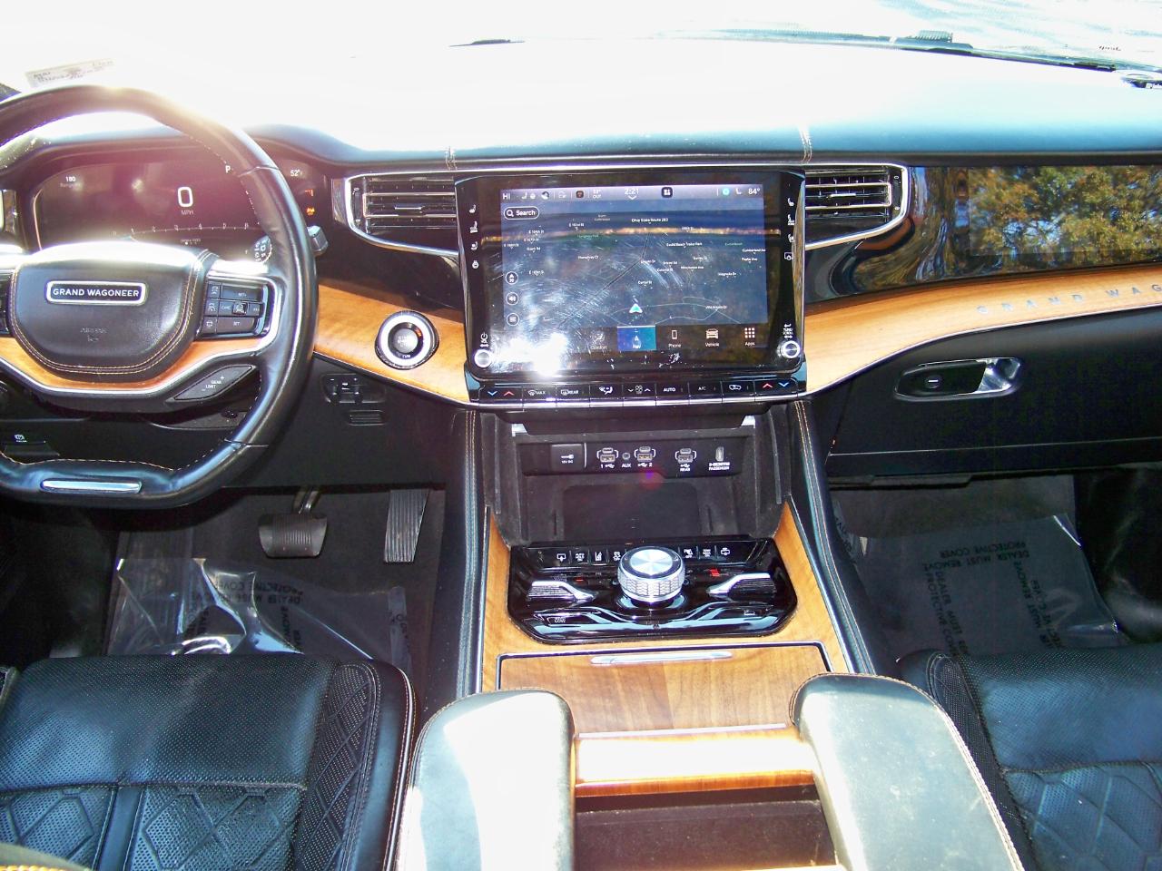 Jeep Grand Wagoneer Series III 4WD 2022