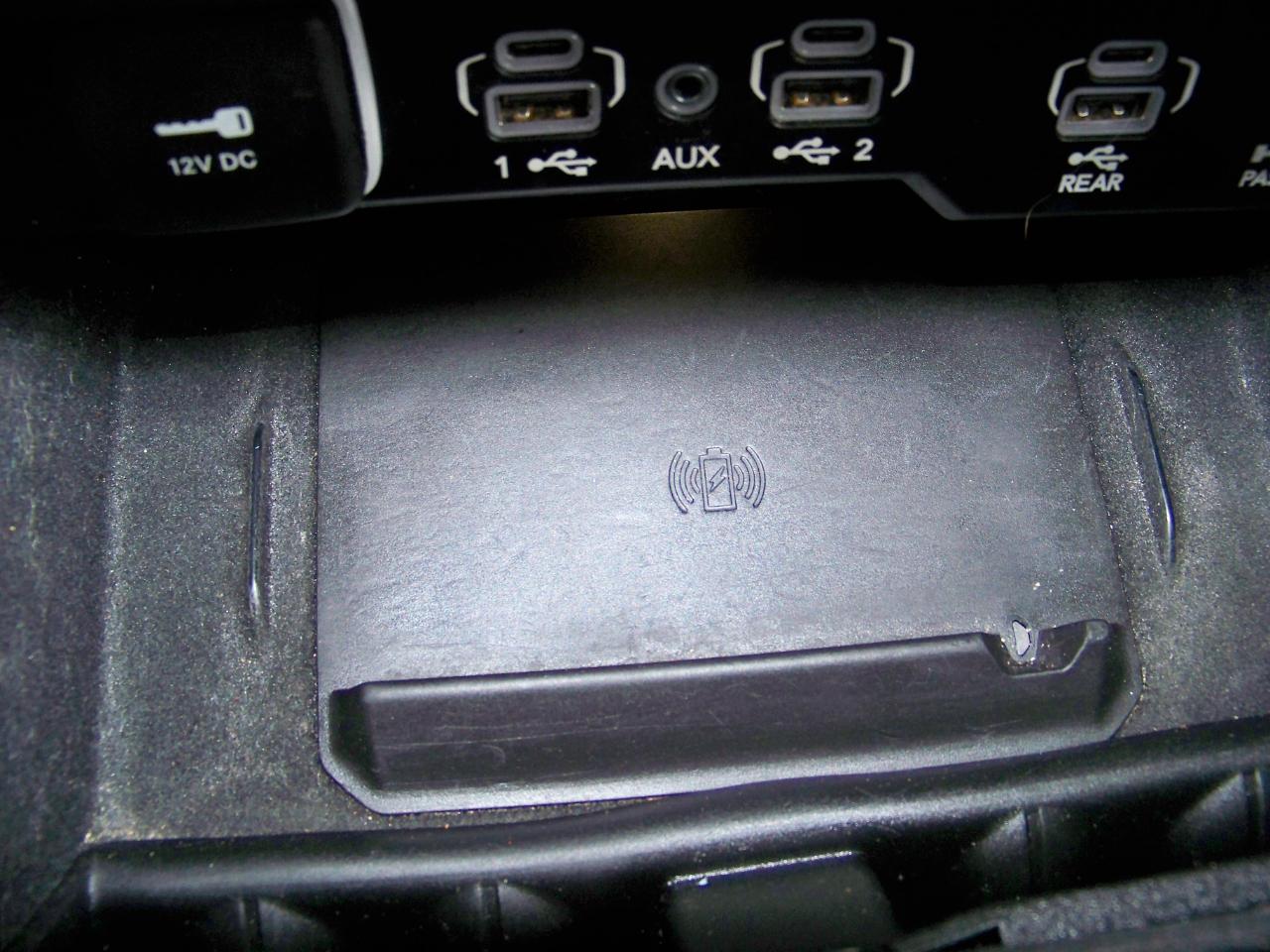 Jeep Grand Wagoneer Series III 4WD 2022