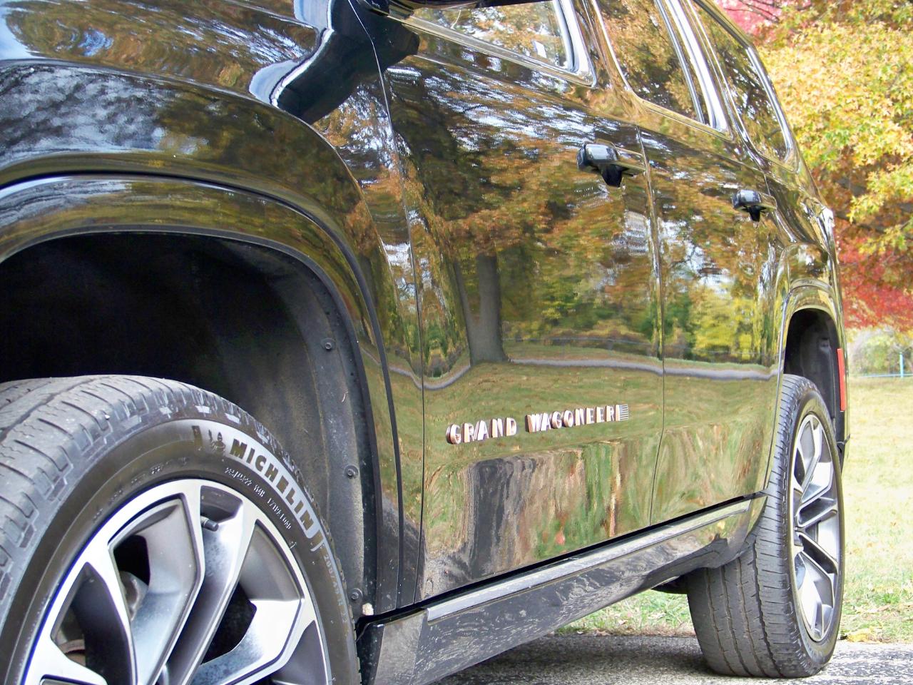 Jeep Grand Wagoneer Series III 4WD 2022