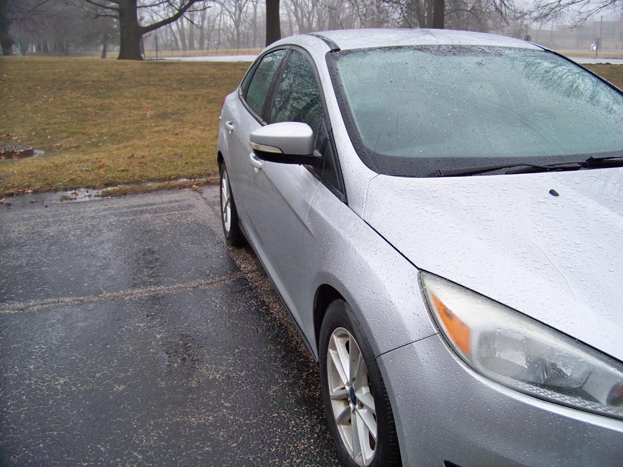 Ford Focus SE Sedan 2016