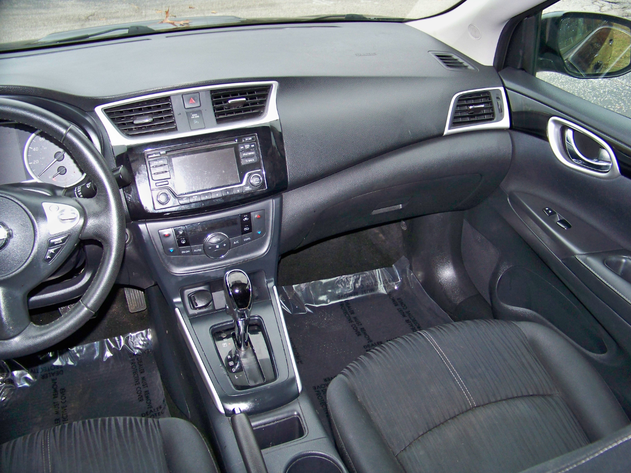 Nissan Sentra SV 4D Sedan 2018