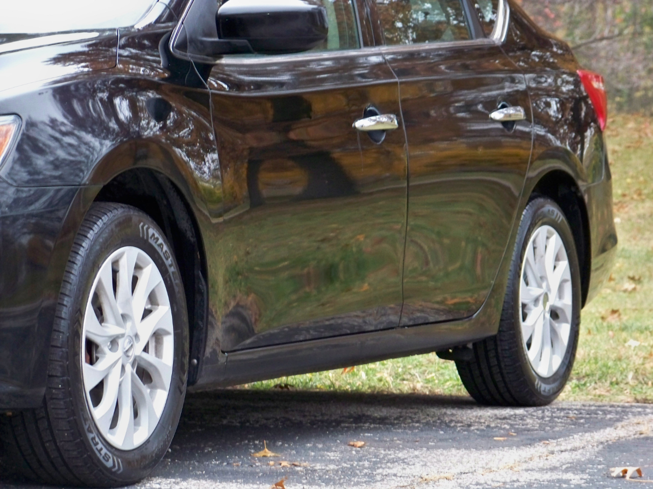 Nissan Sentra SV 4D Sedan 2018