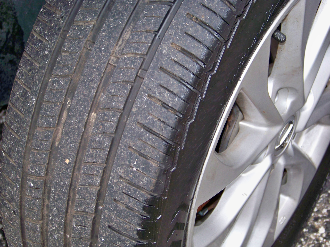 Nissan Sentra SV 4D Sedan 2018