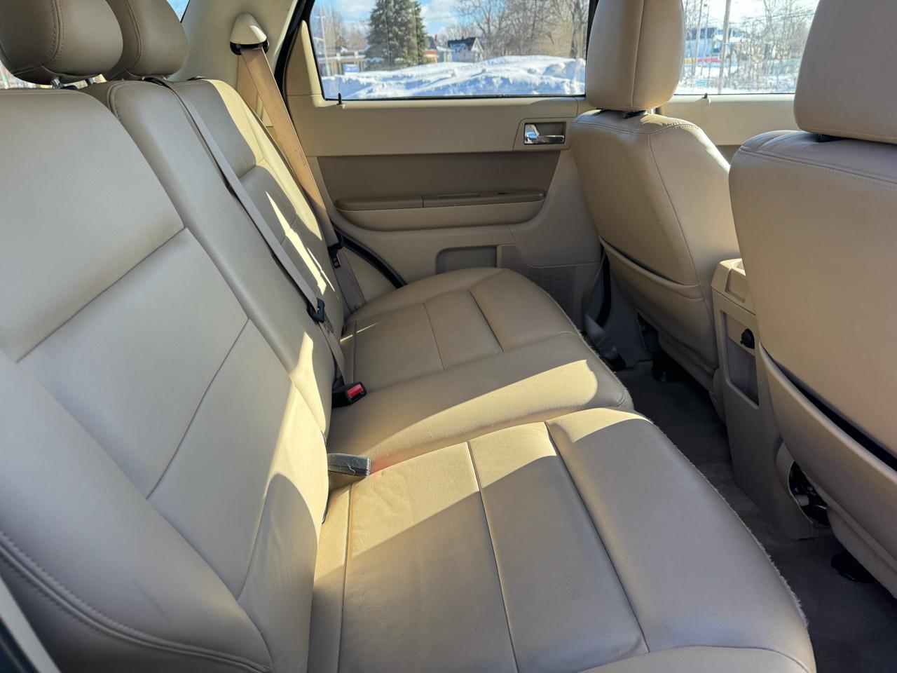 Ford Escape Limited 4WD V6 2009