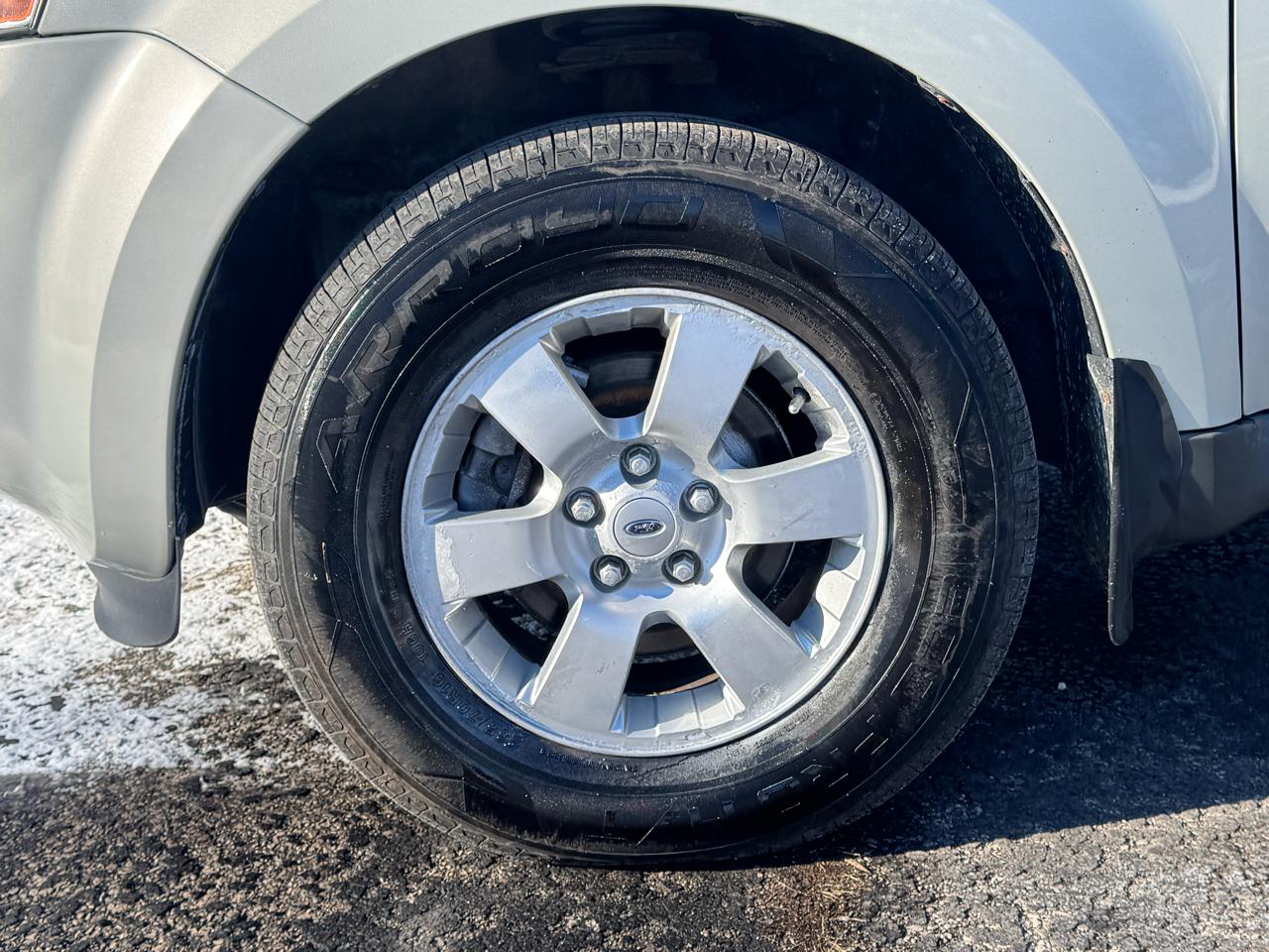 Ford Escape Limited 4WD V6 2009