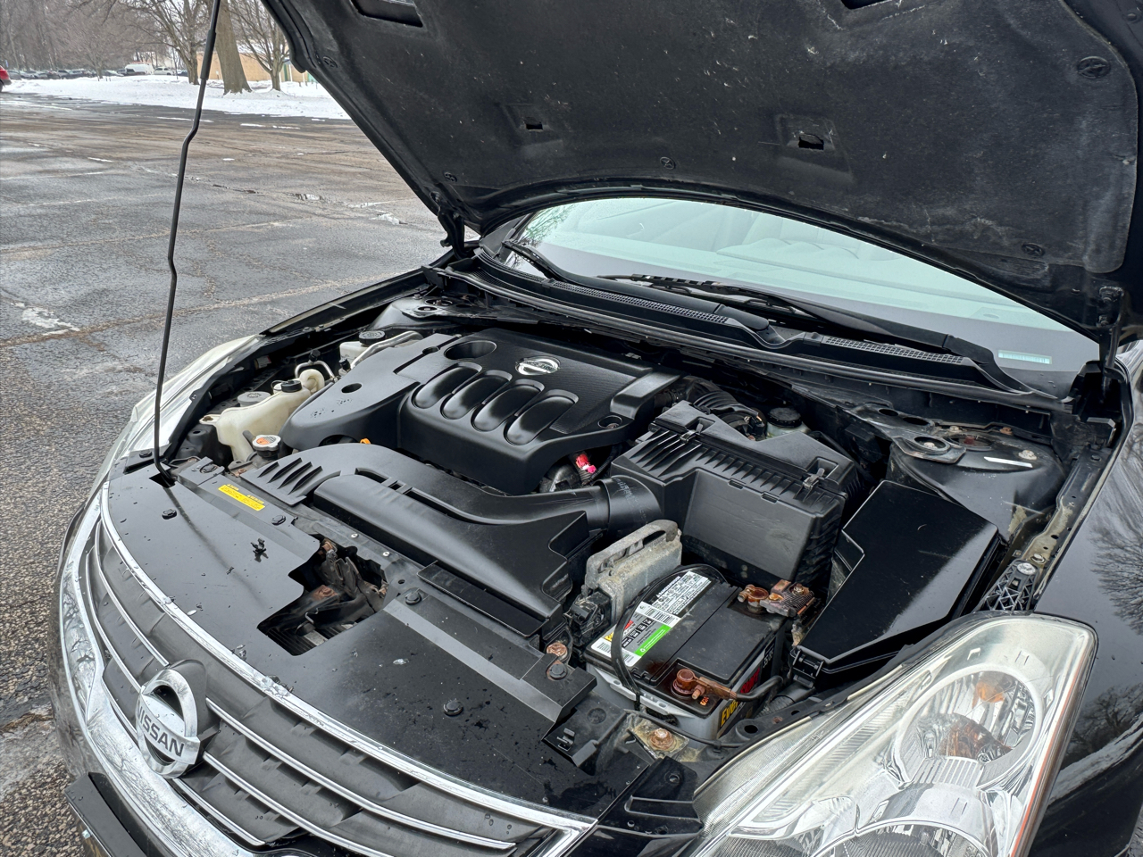 Nissan Altima 2.5 SL Sedan 2011