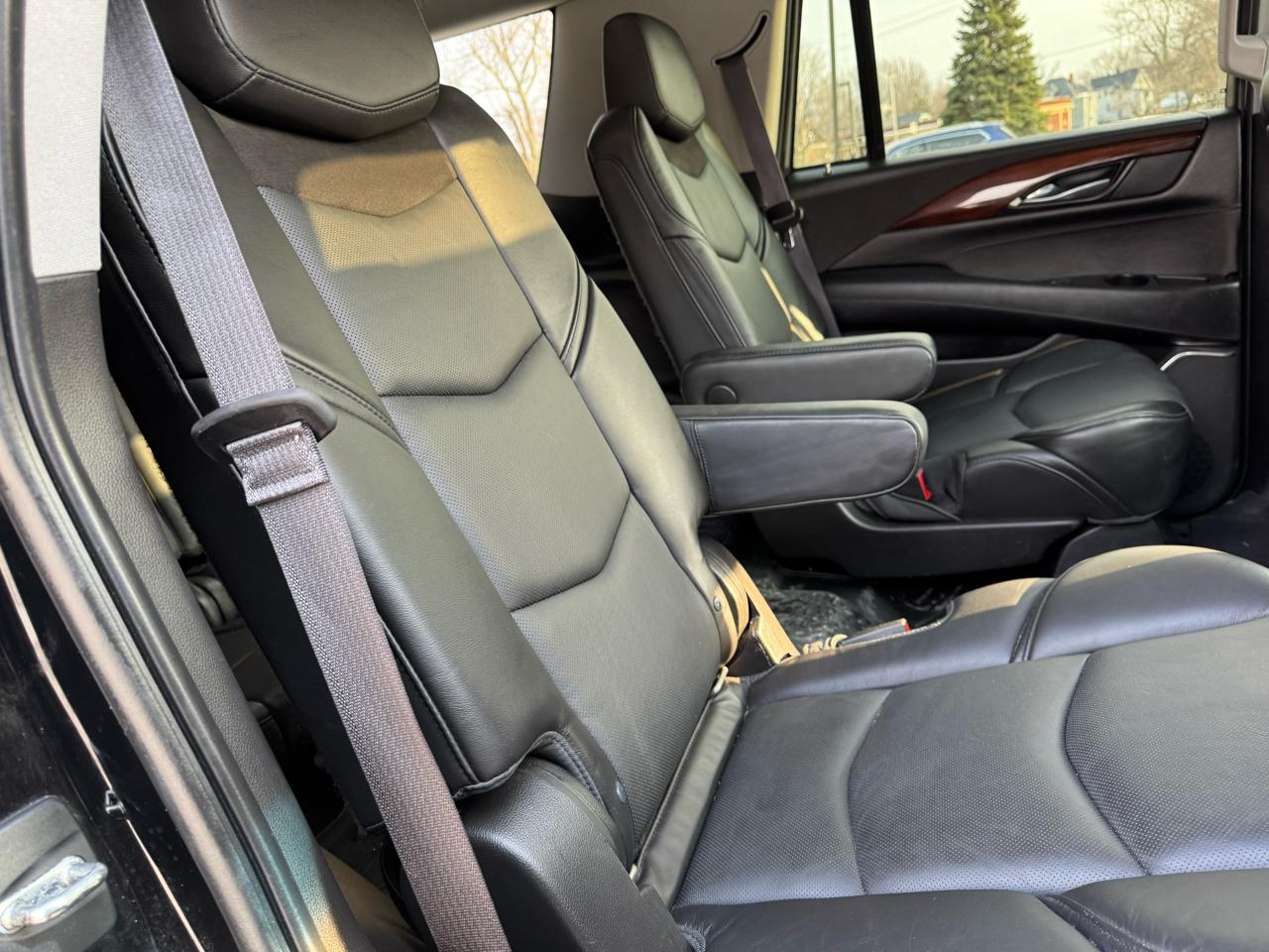 Cadillac Escalade Premium 4WD 2015