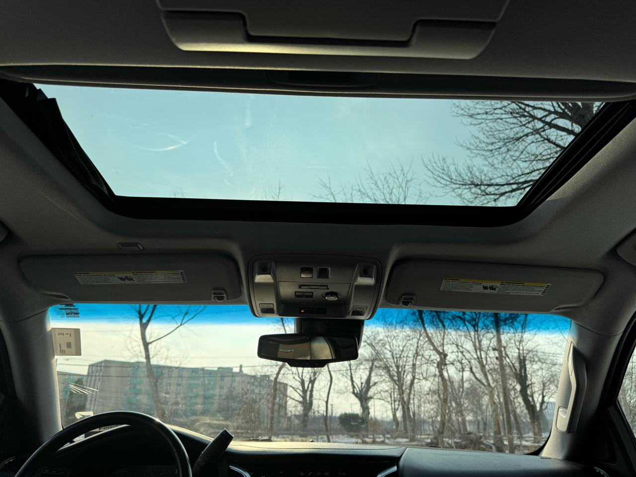 Cadillac Escalade Premium 4WD 2015