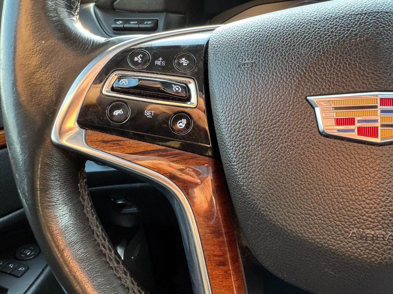 Cadillac Escalade Premium 4WD 2015