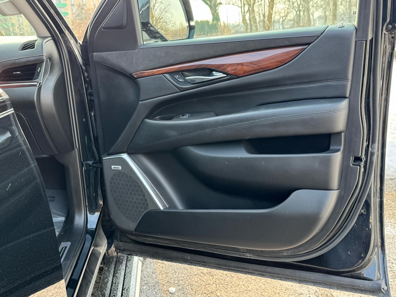 Cadillac Escalade Premium 4WD 2015