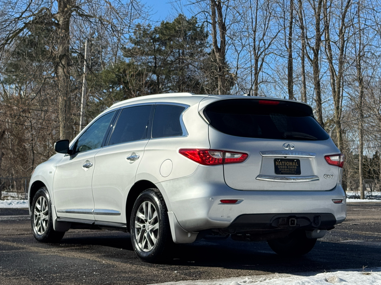 Infiniti QX60 4D SUV AWD 2015