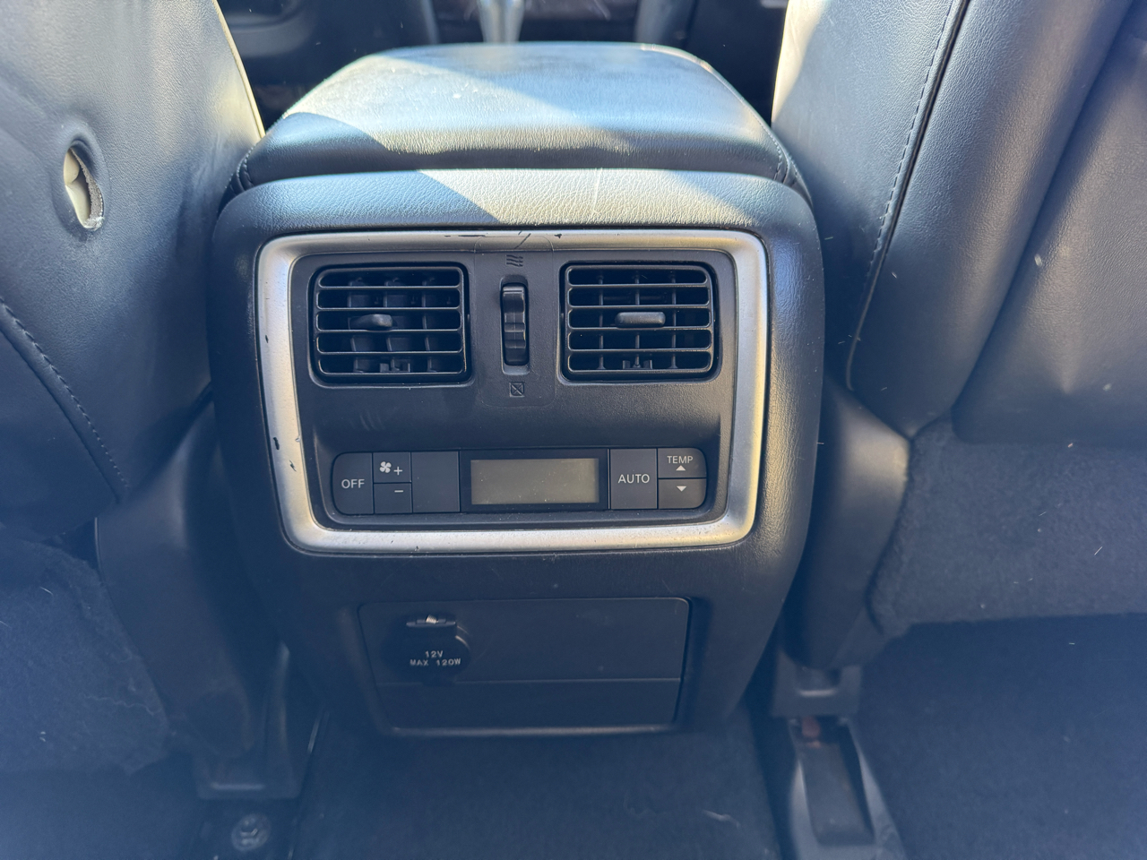 Infiniti QX60 4D SUV AWD 2015