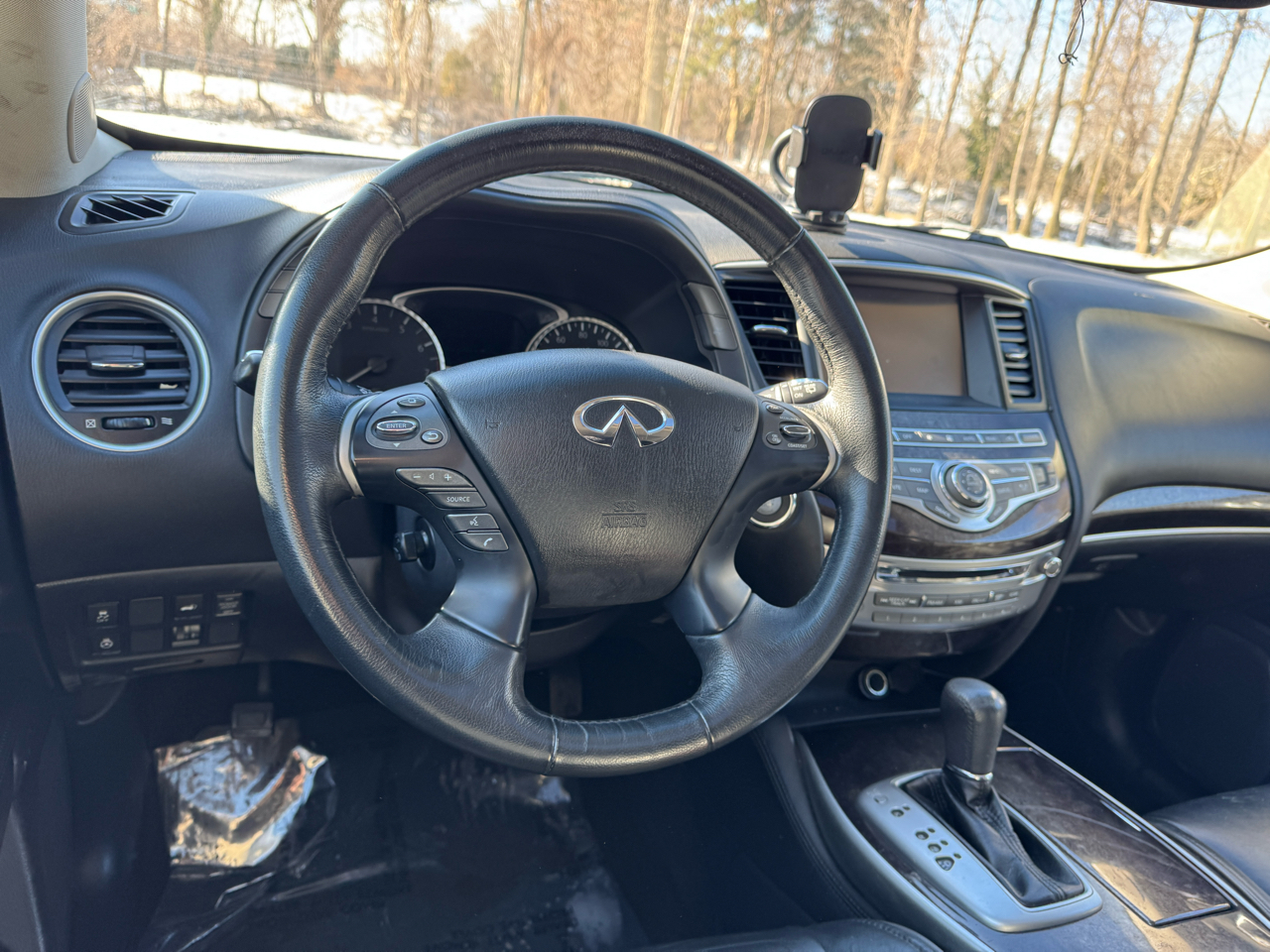 Infiniti QX60 4D SUV AWD 2015