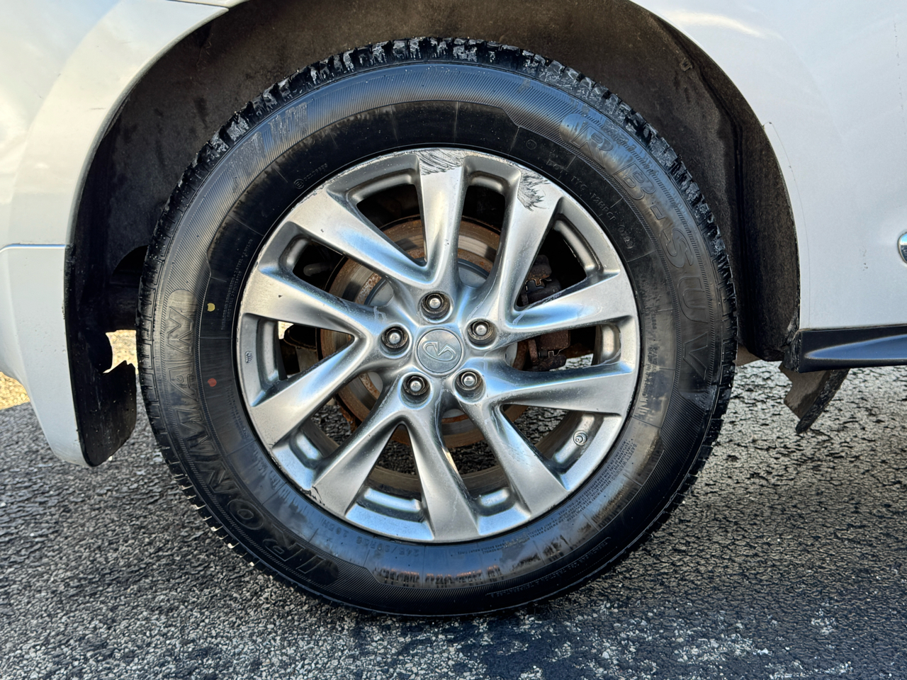 Infiniti QX60 4D SUV AWD 2015