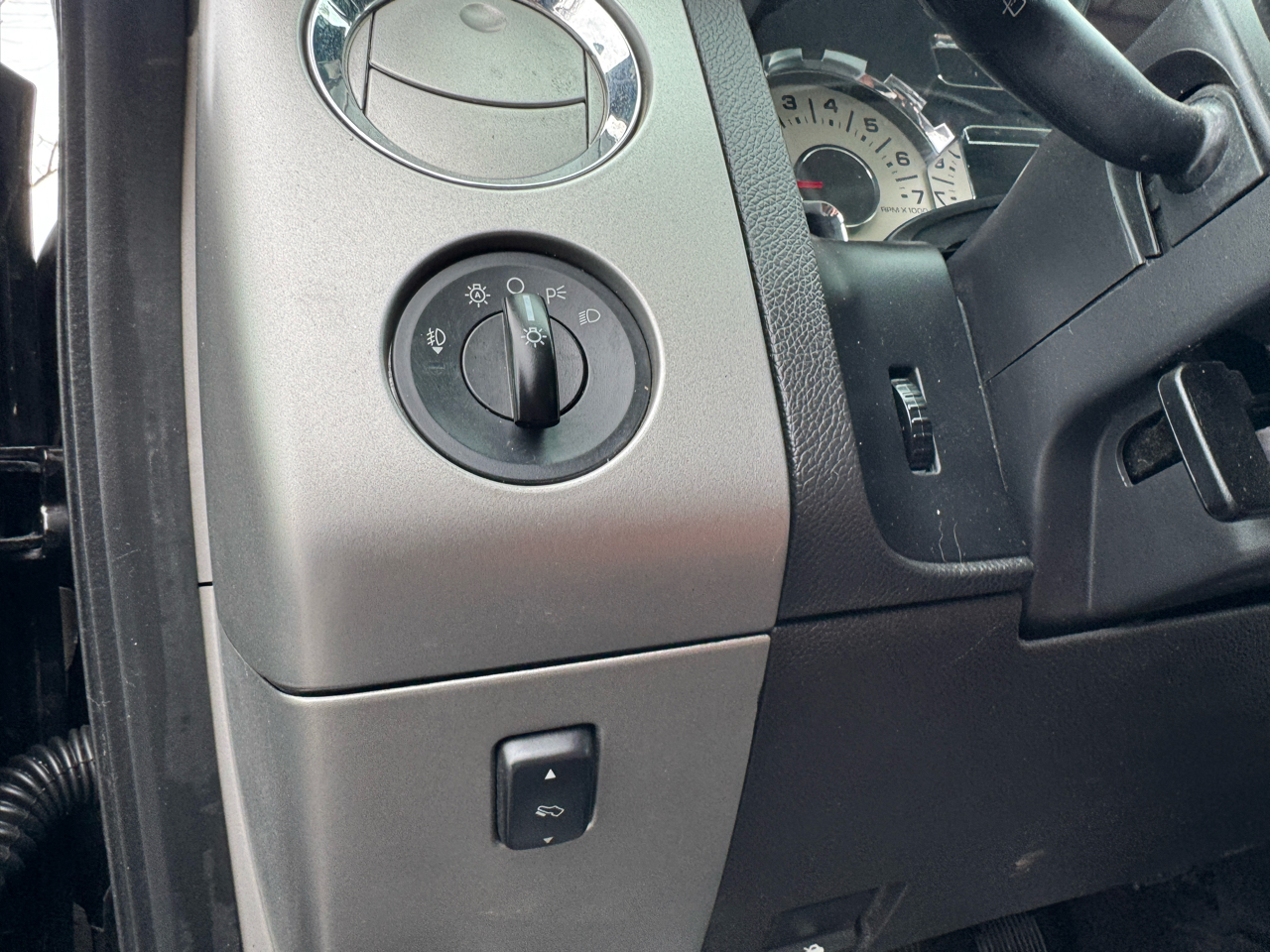 Ford Expedition King Ranch 4WD 2013