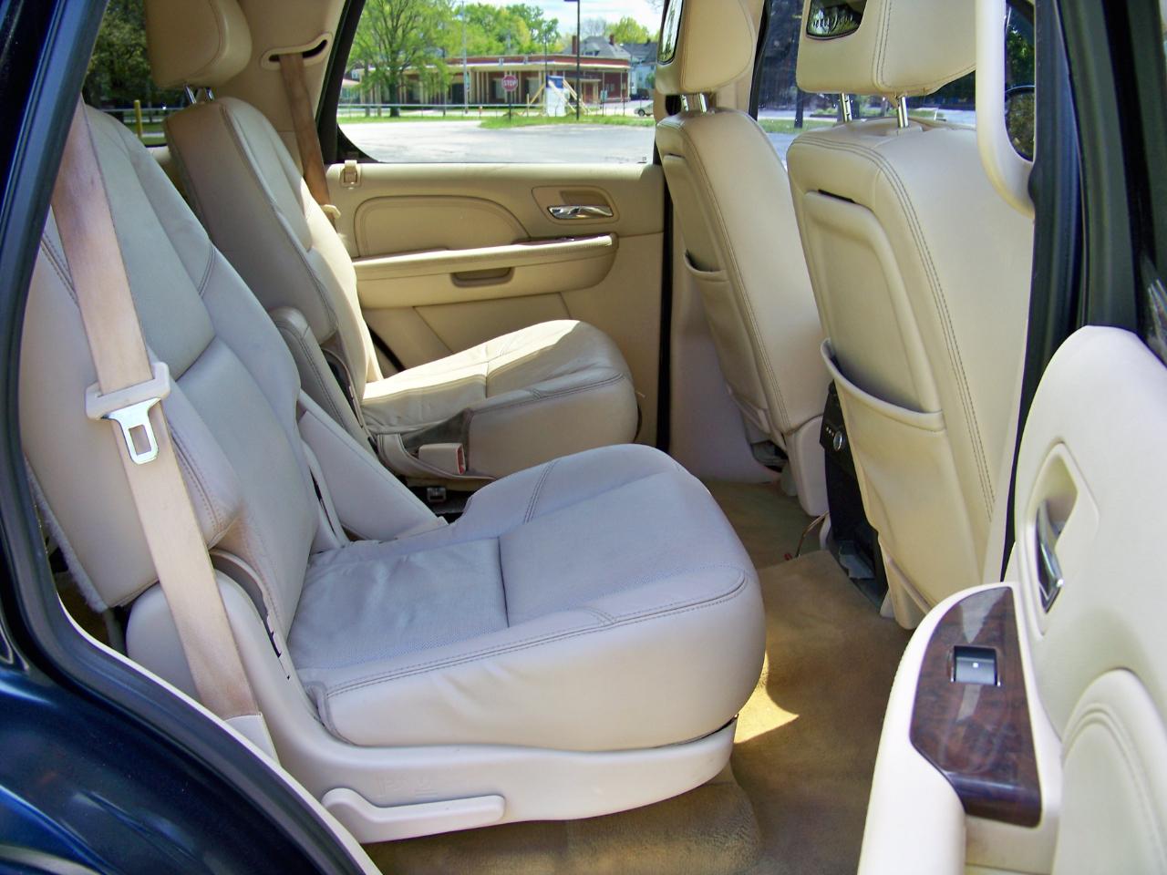 Cadillac Escalade AWD 2008