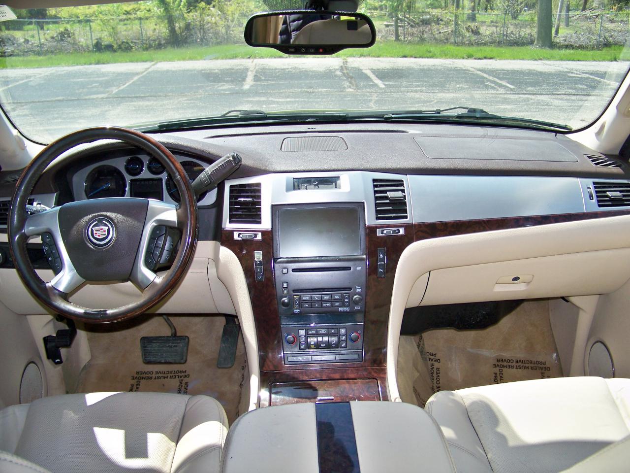 Cadillac Escalade AWD 2008