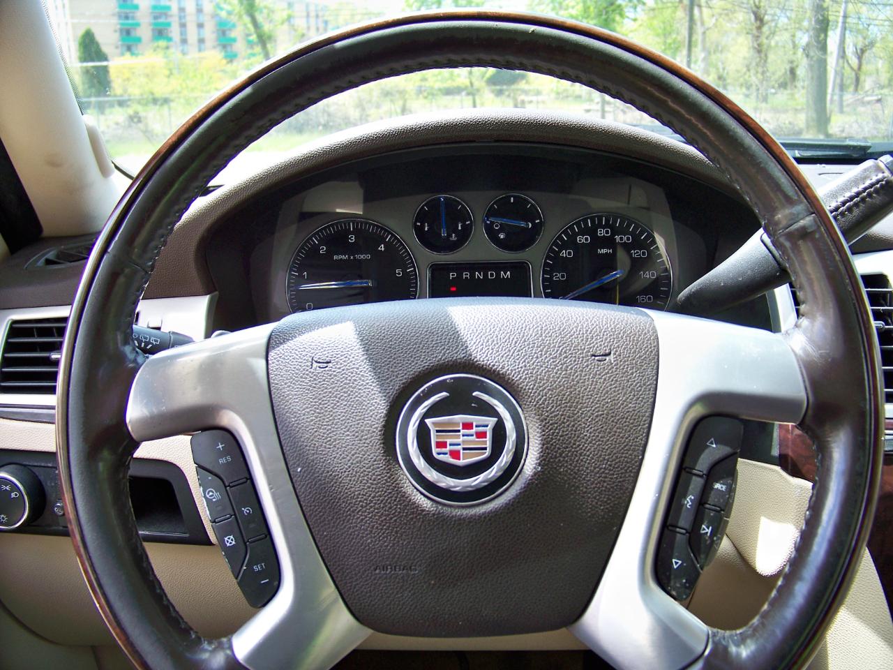 Cadillac Escalade AWD 2008