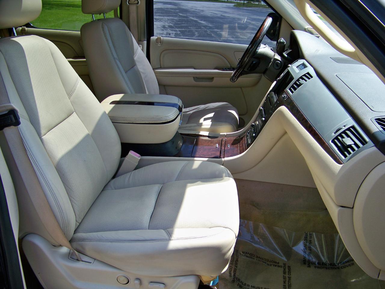 Cadillac Escalade AWD 2008