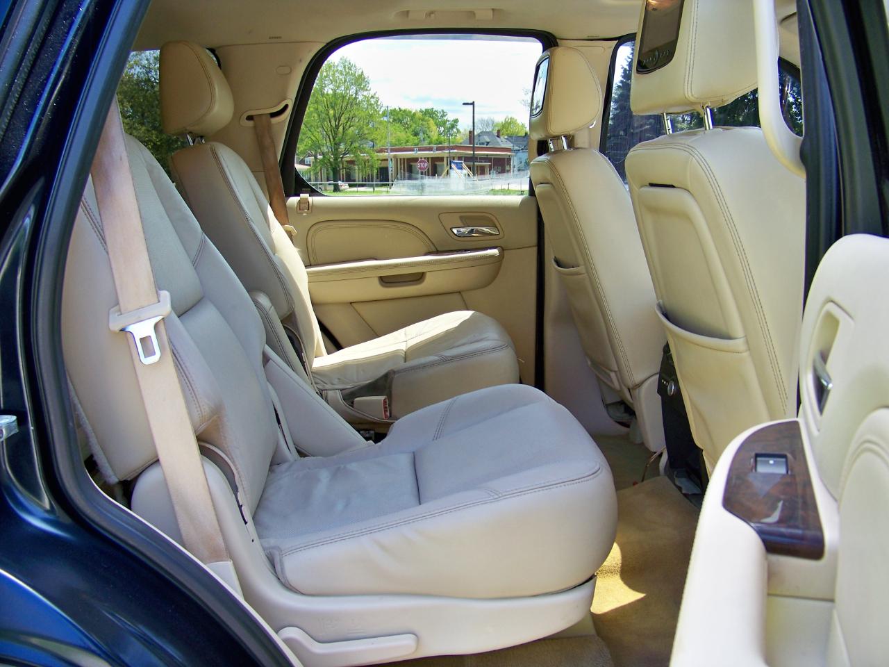 Cadillac Escalade AWD 2008