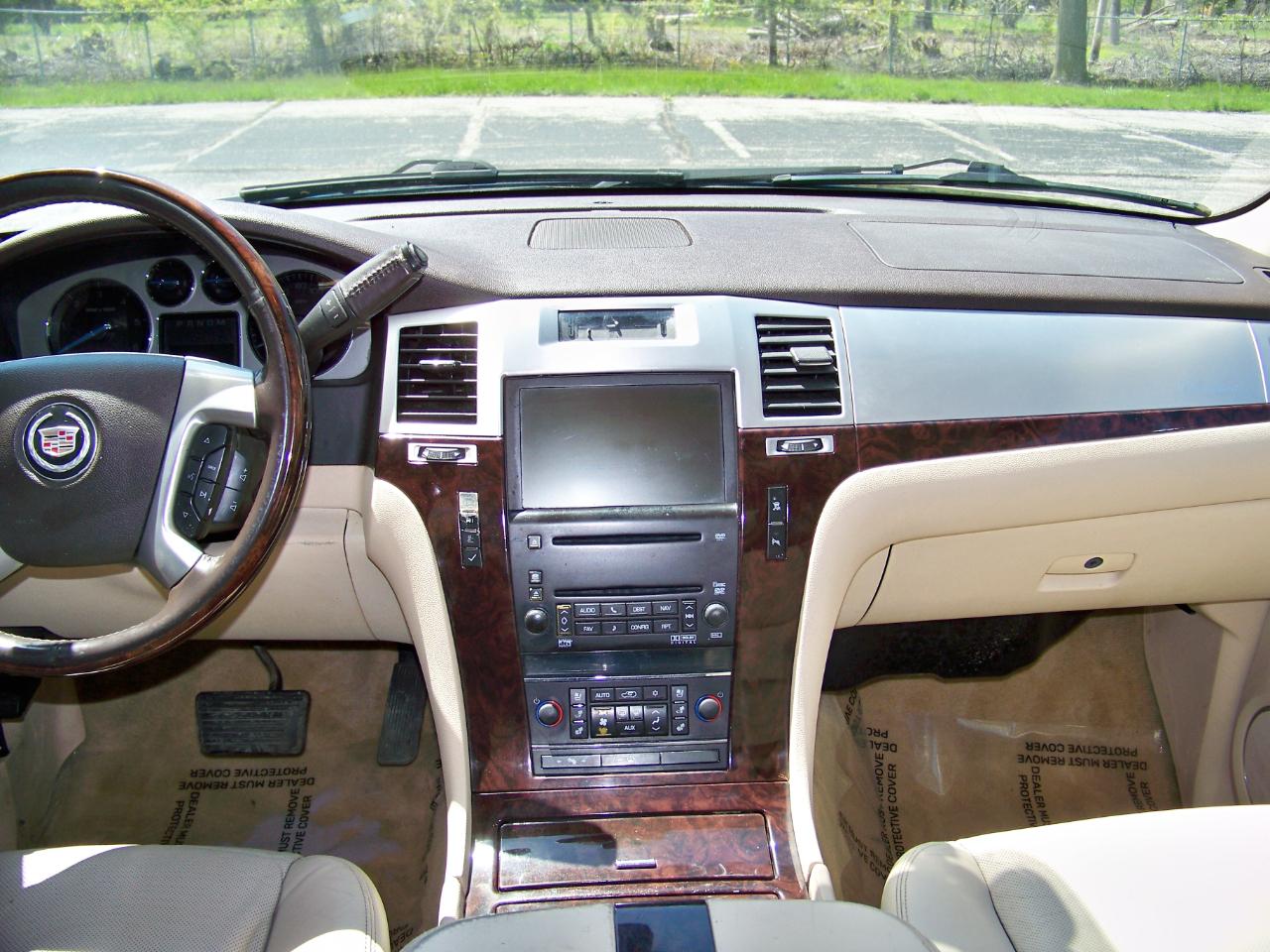 Cadillac Escalade AWD 2008