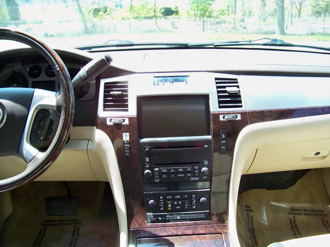 Cadillac Escalade AWD 2008