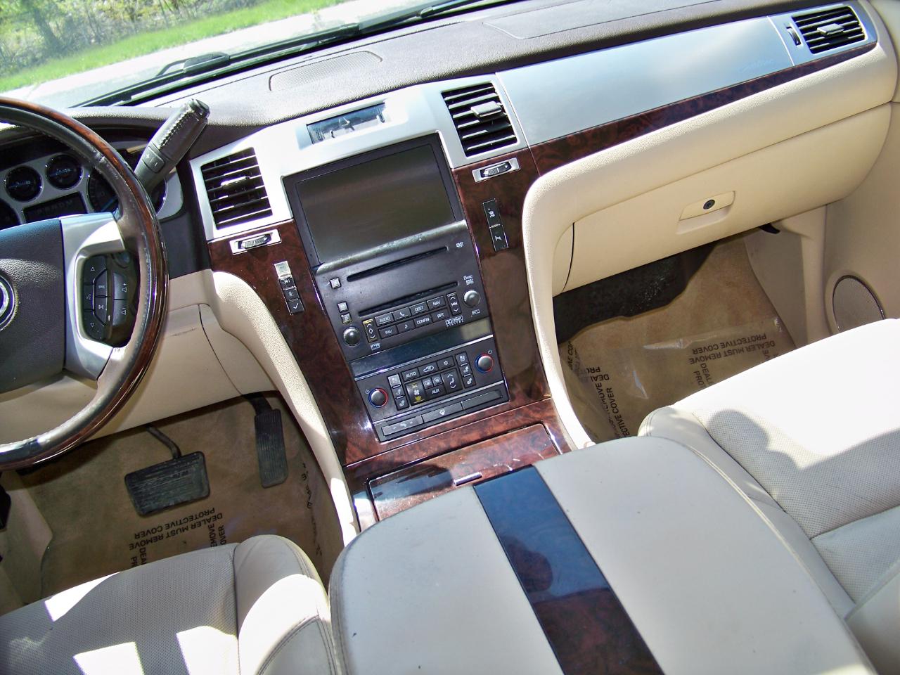 Cadillac Escalade AWD 2008