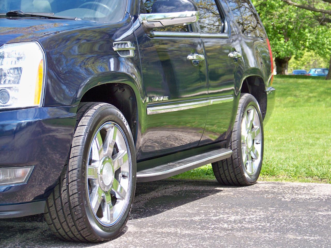Cadillac Escalade AWD 2008