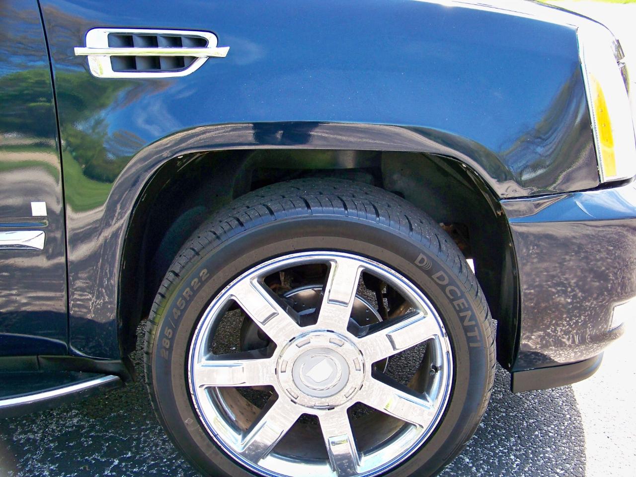 Cadillac Escalade AWD 2008