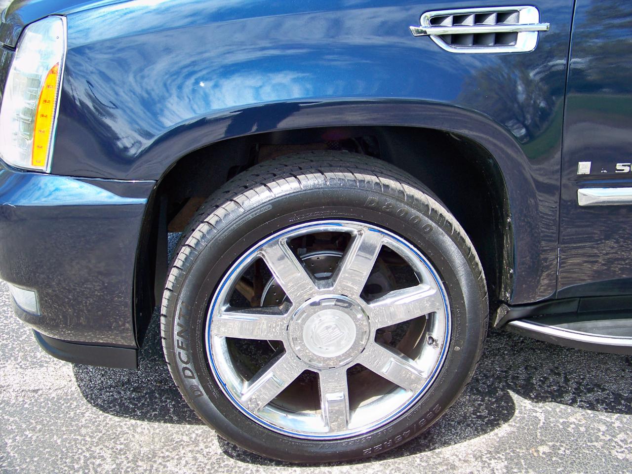 Cadillac Escalade AWD 2008