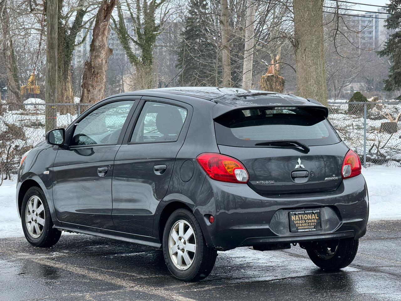Mitsubishi Mirage DE 2014