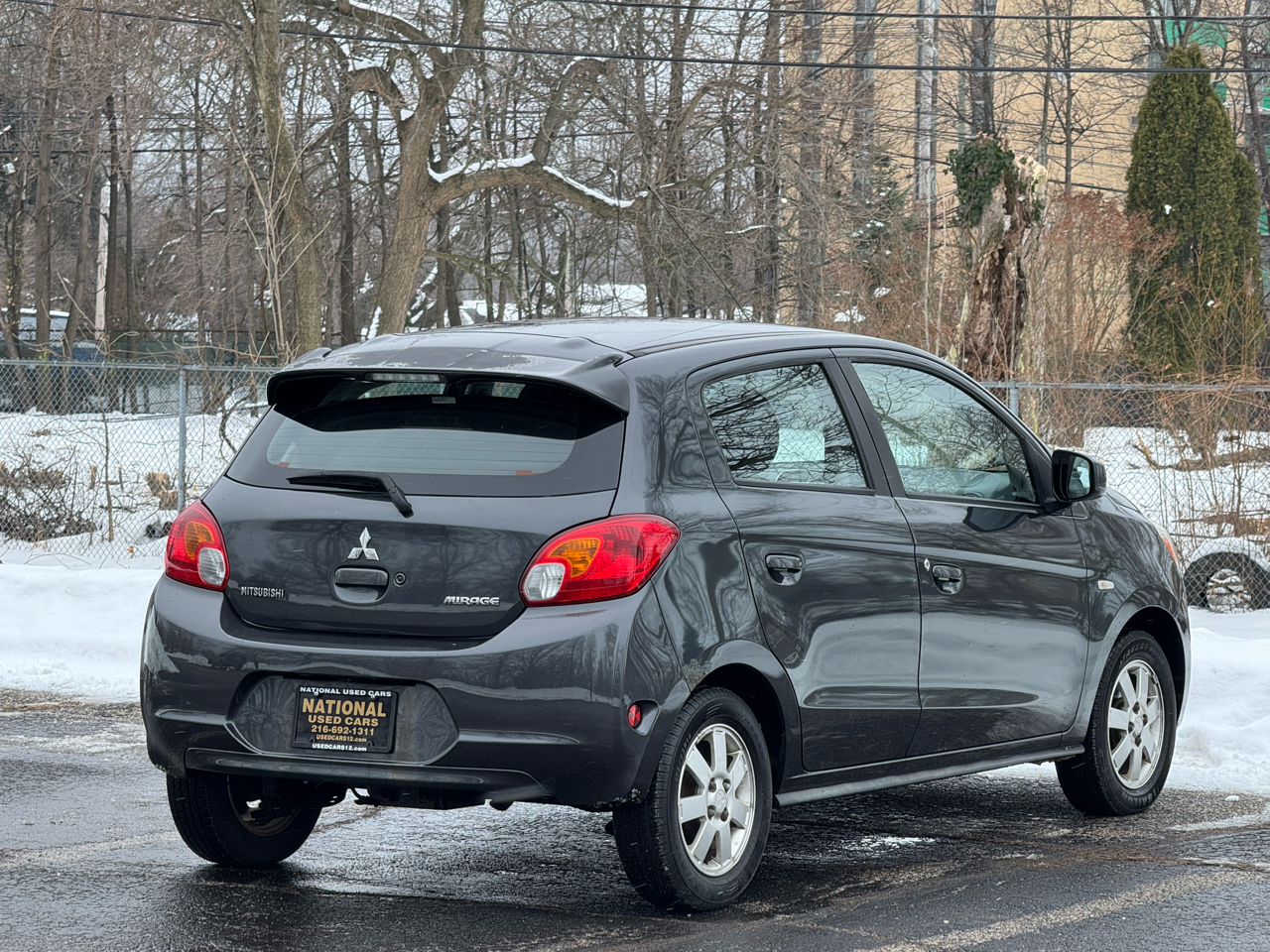 Mitsubishi Mirage DE 2014