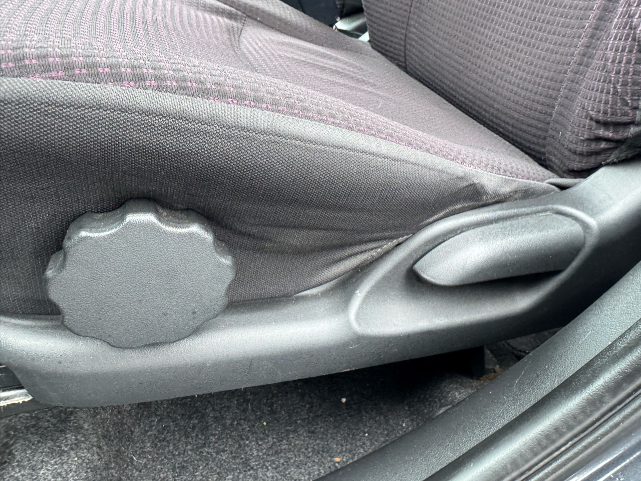 Mitsubishi Mirage DE 2014