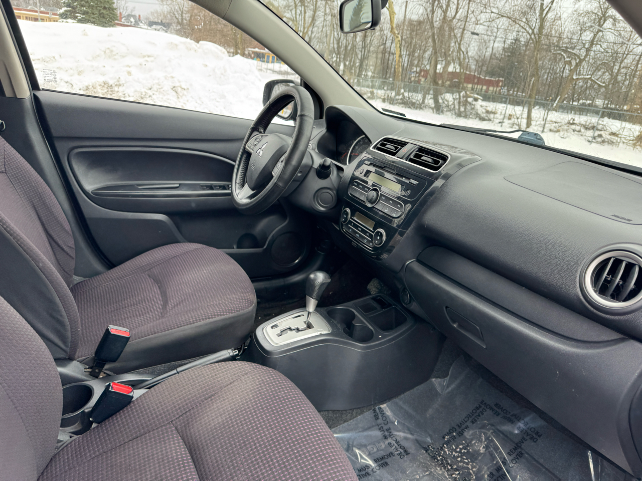 Mitsubishi Mirage DE 2014