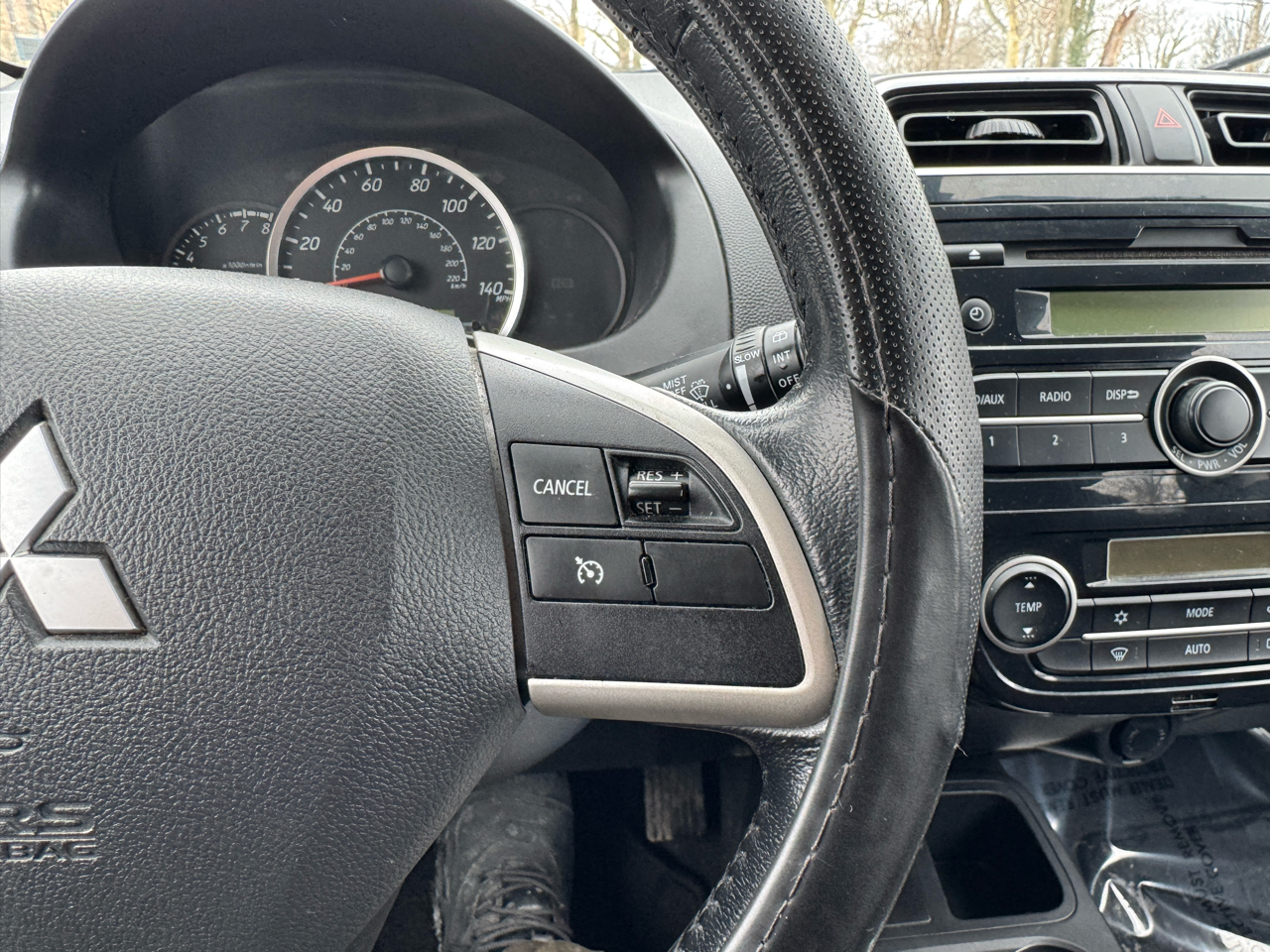 Mitsubishi Mirage DE 2014