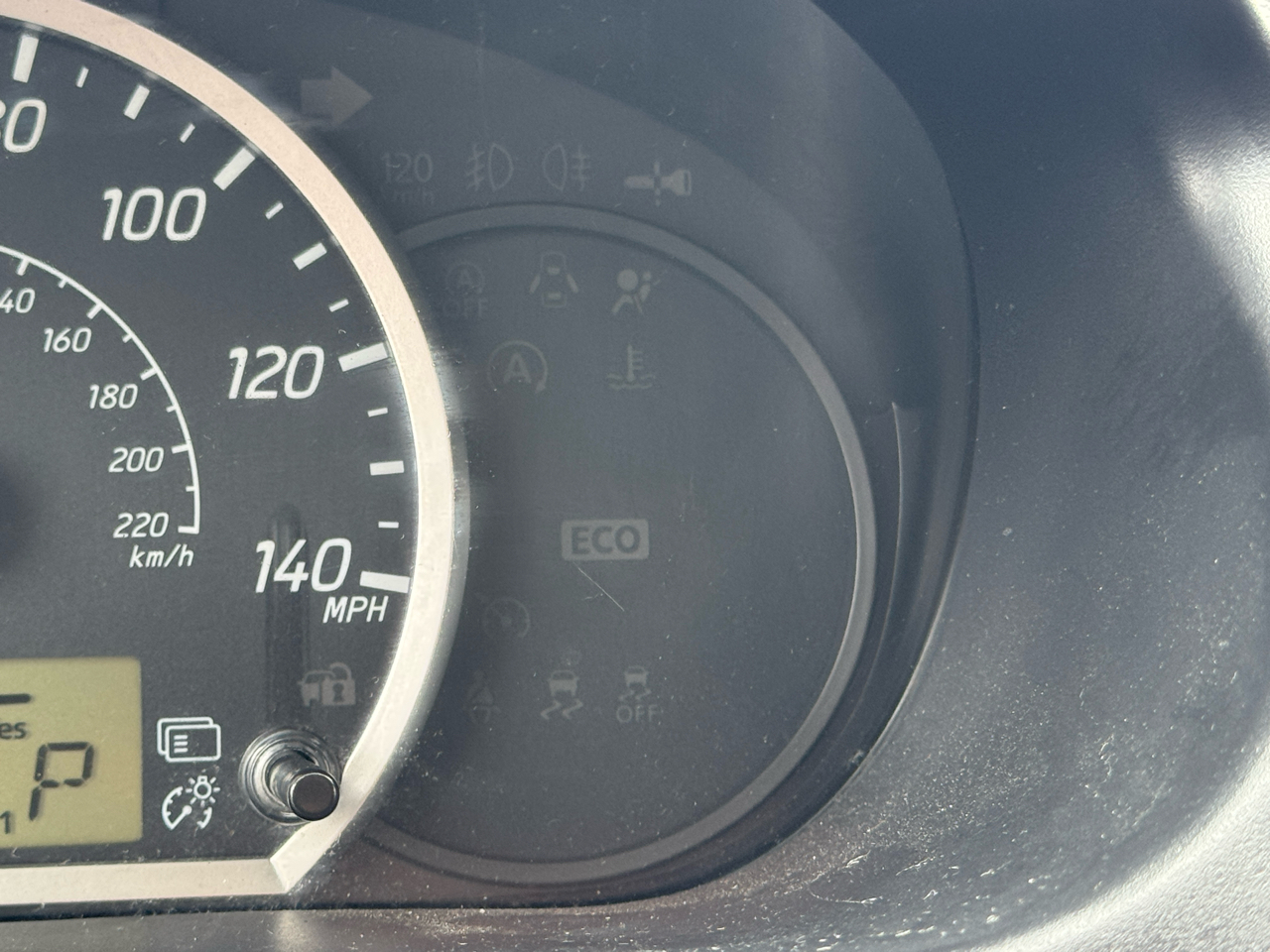 Mitsubishi Mirage DE 2014