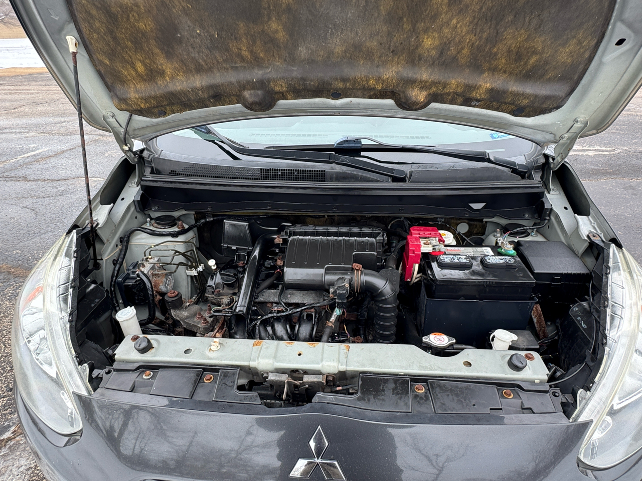 Mitsubishi Mirage DE 2014