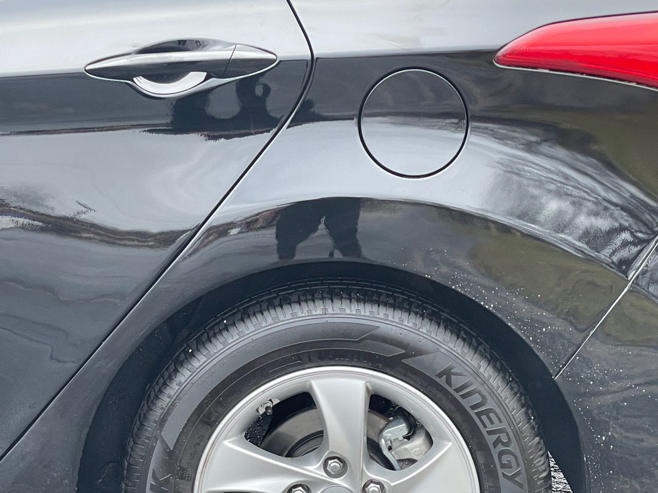 Hyundai Elantra GLS Auto 2012