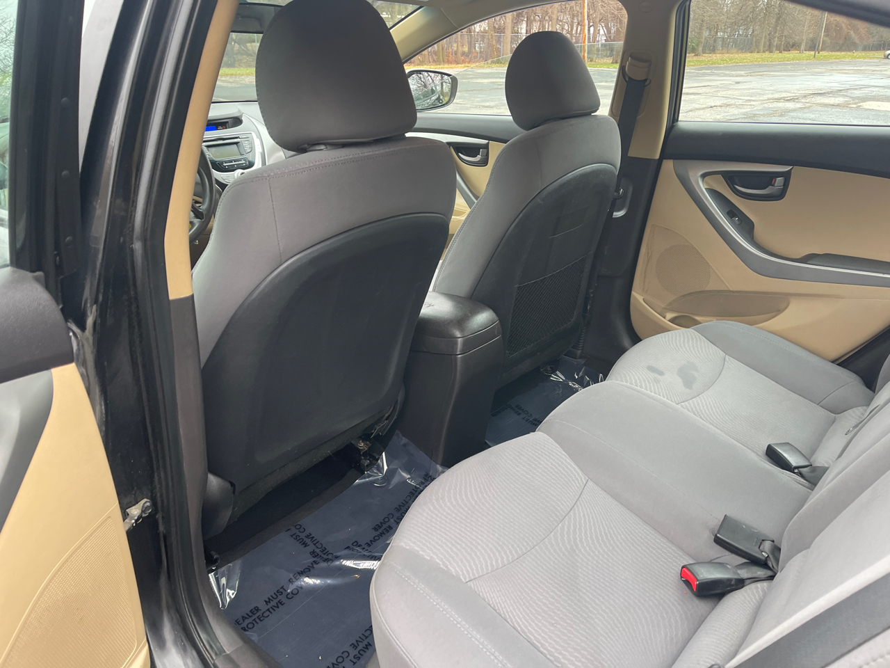 Hyundai Elantra GLS Auto 2012