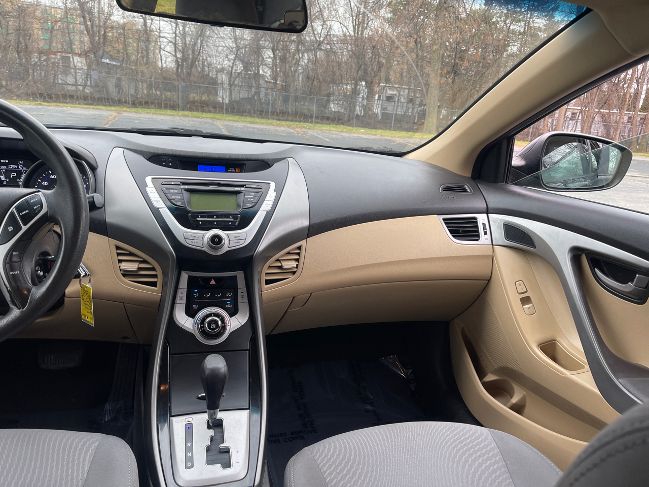 Hyundai Elantra GLS Auto 2012